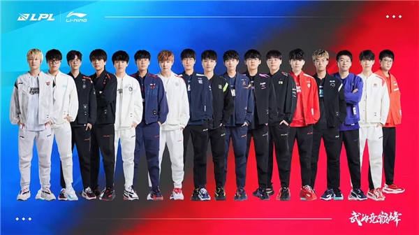 在足球比赛 在足球比赛