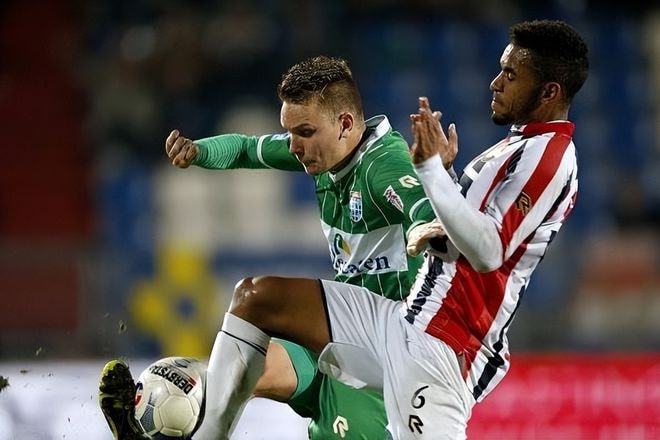 比独行侠足 比独行侠足