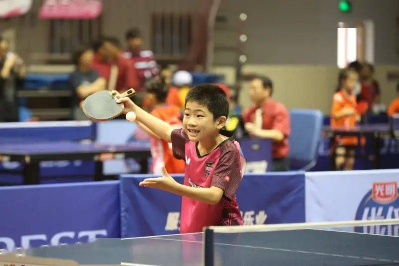 负的亮眼战 负的亮眼战