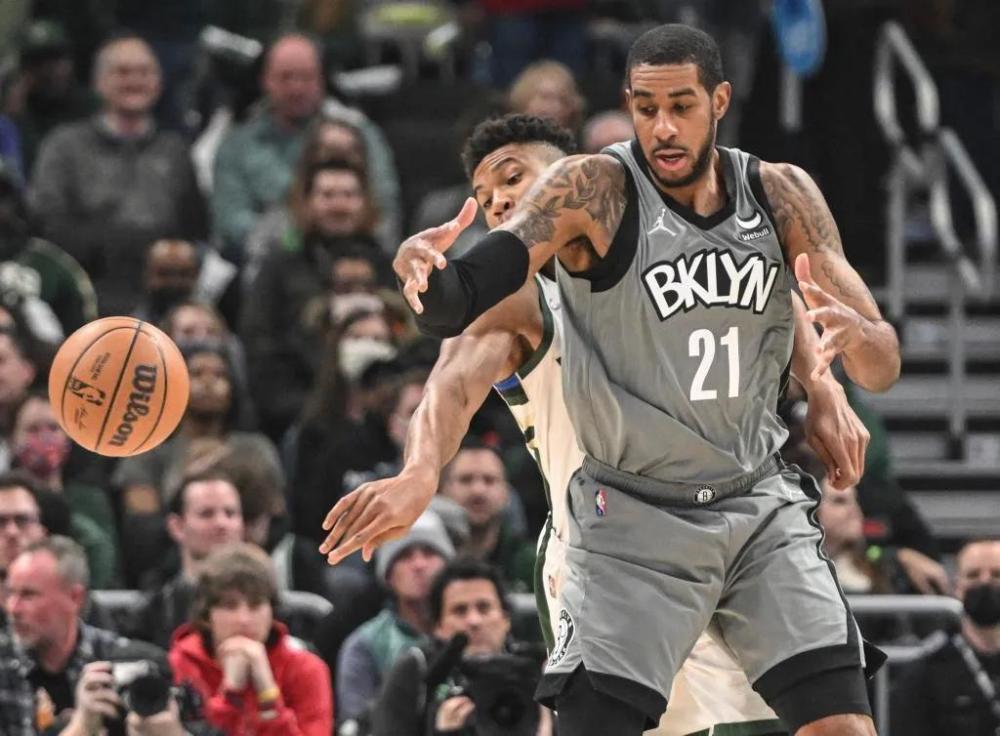 时被意外碰 时被意外碰