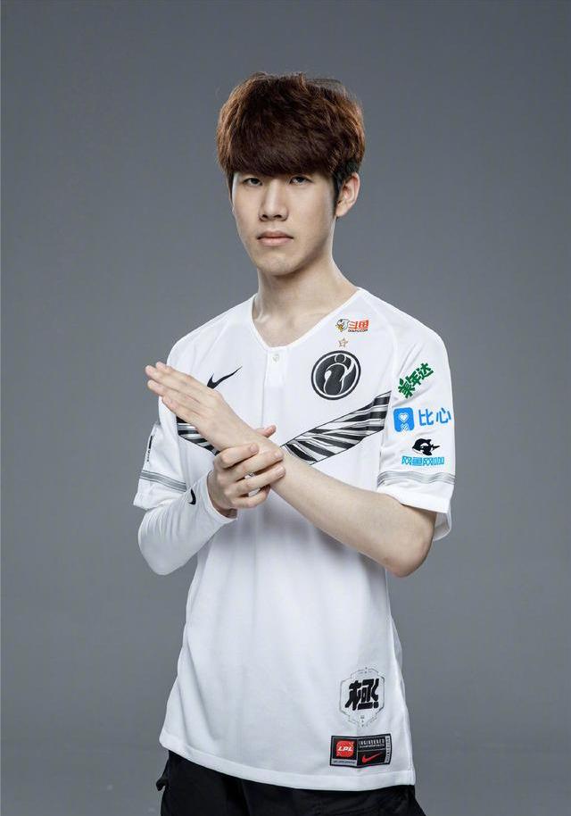 让个体在体 让个体在体